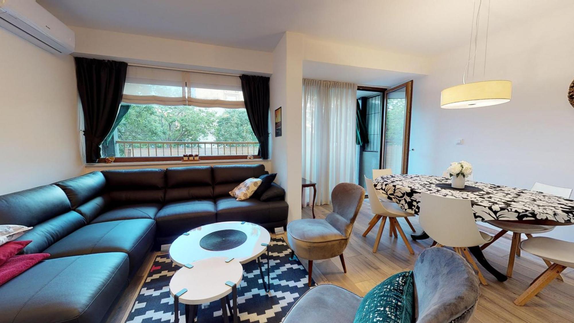 17 Ljubav Place Apartman Split